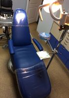 Продам стоматологическое кресло a-dec , США со светильником... Объявления Bazarok.ua