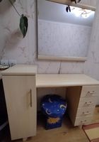 Прикроватные тумбочки и туалетный столик... Объявления Bazarok.ua