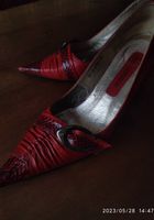 Туфлі жіночі шкіряні червоного кольору на шпильці... Оголошення Bazarok.ua