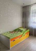 Мебель на двоих. Кровати, шкафы, столик, туалетный столик с... Оголошення Bazarok.ua
