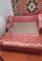 Продаю диван с красивым декором... Оголошення Bazarok.ua