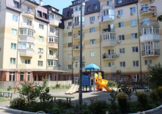 Квартира 3-кімн. оренда Киев, Дарницкий &ndash; 90 м&sup2;... Оголошення Bazarok.ua