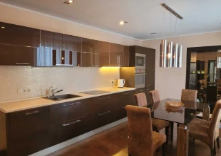 Квартира 2-кімн. оренда Киев, Соломенский &ndash; 82 м&sup2;... Оголошення Bazarok.ua