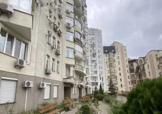 Квартира 2-кімн. оренда Киев, Соломенский &ndash; 83 м&sup2;... Оголошення Bazarok.ua