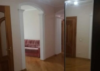 Квартира 3-кімн. оренда Киев, Дарницкий &ndash; 100 м&sup2;... Оголошення Bazarok.ua