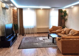 Квартира 3-кімн. оренда Киев, Шевченковский &ndash; 125 м&sup2;... Оголошення Bazarok.ua