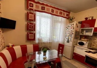Квартира 2-кімн. оренда Киев, Дарницкий &ndash; 76 м&sup2;... Оголошення Bazarok.ua