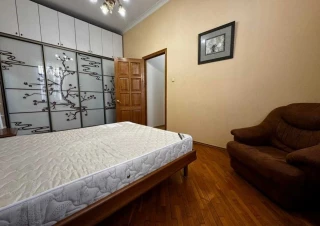 Квартира 2-кімн. оренда Киев, Печерский &ndash; 35 м&sup2;... Оголошення Bazarok.ua