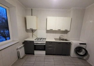 Квартира 3-кімн. продаж Киев, Святошинский &ndash; 42 м&sup2;... Объявления Bazarok.ua