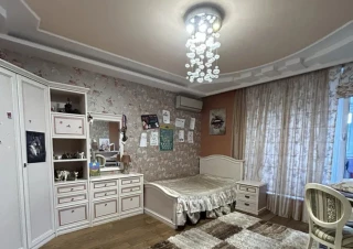 Квартира 5-кімн. продаж Киев, Голосеевский &ndash; 212 м&sup2;... Объявления Bazarok.ua