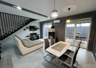 Будинок продаж Крюковщина &ndash; 81 м&sup2;... Объявления Bazarok.ua