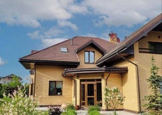 Будинок продаж Стоянка &ndash; 300 м&sup2;... Объявления Bazarok.ua