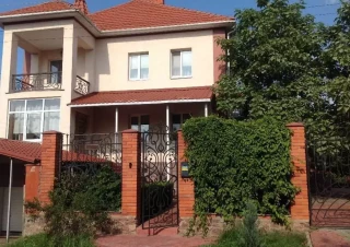 Будинок продаж Петропавловская Борщаговка &ndash; 480 м&sup2;... Объявления Bazarok.ua
