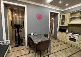 Квартира 2-кімн. продаж Киев, Голосеевский &ndash; 72 м&sup2;... Оголошення Bazarok.ua