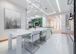 Квартира 4-кімн. продаж Киев, Печерский &ndash; 138 м&sup2;... Оголошення Bazarok.ua