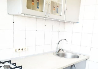 Квартира 3-кімн. продаж Харьков, Немышлянский &ndash; 38 м&sup2;... Оголошення Bazarok.ua