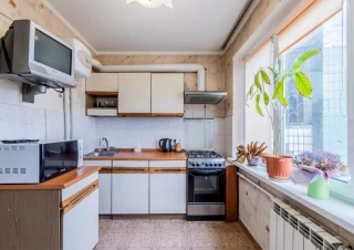 Квартира 3-кімн. продаж Киев, Днепровский &ndash; 34.8 м&sup2;... Оголошення Bazarok.ua