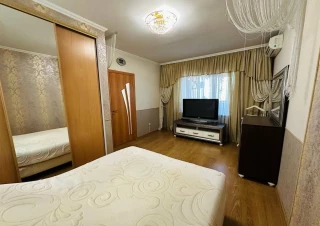 Квартира 3-кімн. продаж Киев, Дарницкий &ndash; 49 м&sup2;... Оголошення Bazarok.ua