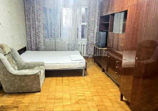 Квартира 1-кімн. продаж Киев, Святошинский &ndash; 16 м&sup2;... Оголошення Bazarok.ua