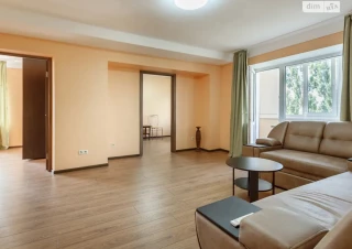 Квартира 3-кімн. оренда Киев, Голосеевский &ndash; 25 м&sup2;... Оголошення Bazarok.ua